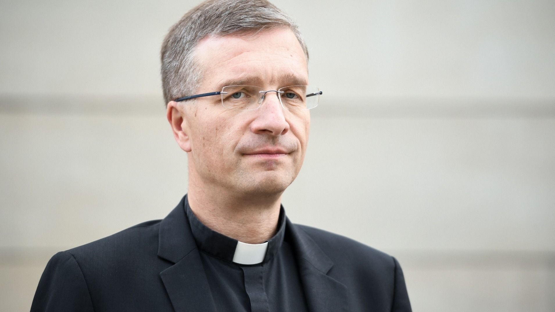 Bischof Dr. Michael Gerber hat den jüdischen Kultusgemeinden in Fulda, Hanau, Kassel und Marburg sowie der Jüdischen Liberalen Gemeinde in Felsberg (Schwalm-Eder-Kreis) zum Neujahrsfest (15./17. September) seine herzlichen Glück- und Segenswünsche übermittelt. 
