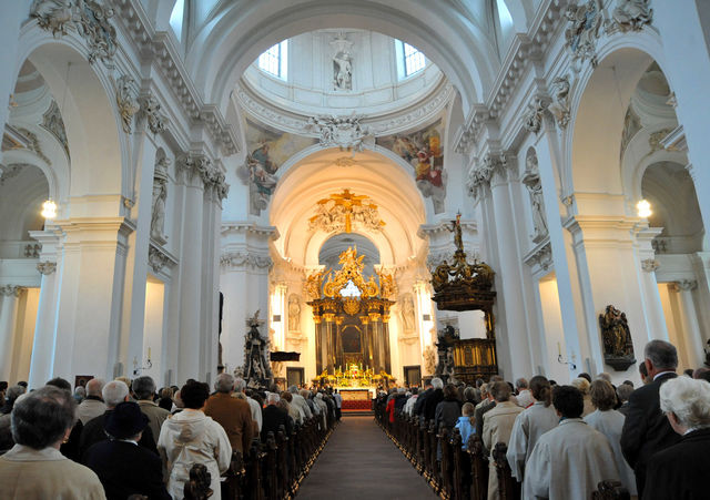 Karwoche und Ostern im Fuldaer Dom