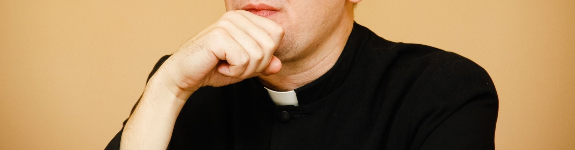 Bischofskonferenz über die Entwicklung zur Neuordnung der Priesterausbildung