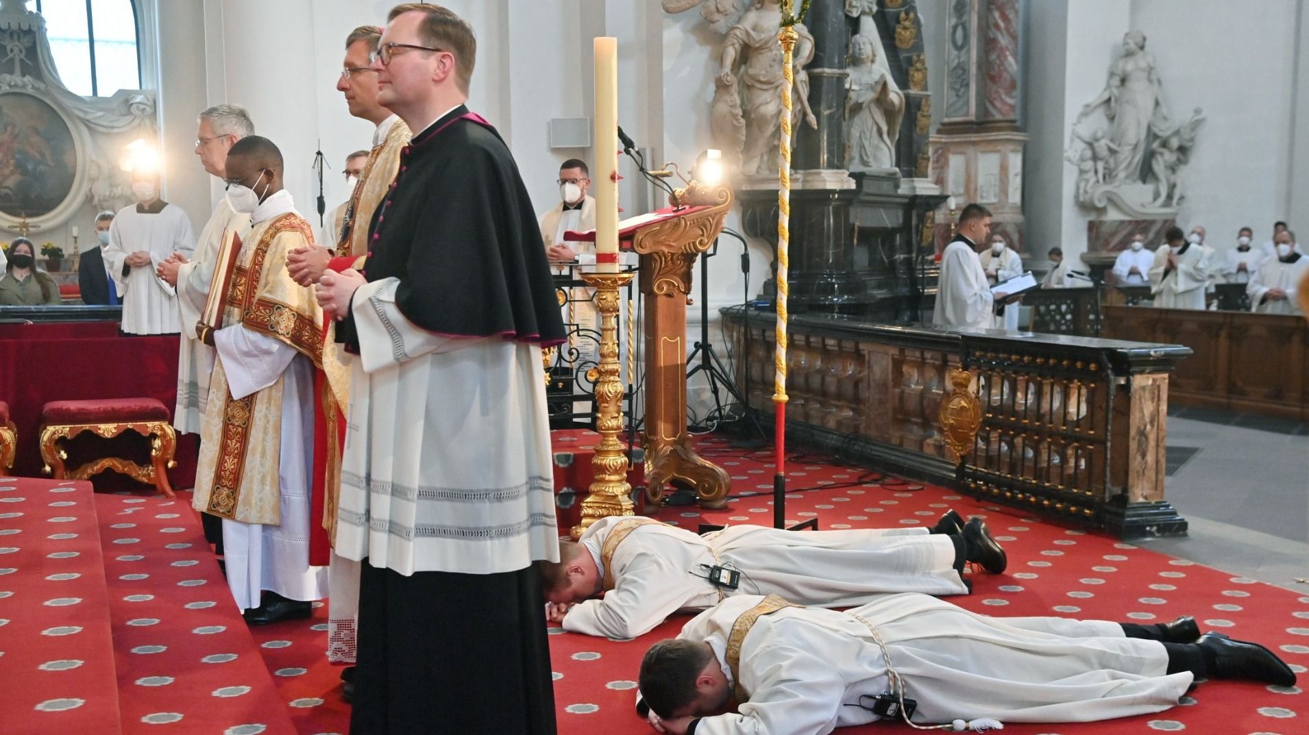 Priesterweihe im Fuldaer Dom