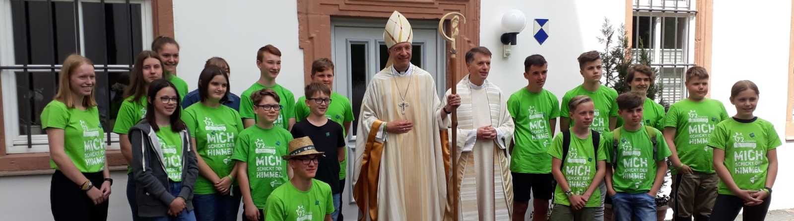 72-Stunden-Aktion des BDKJ beendet - Bischof Dr. Michael Gerber vor dem Abschlussgottesdienst mit den Aktionsgruppen in Bad Soden-Salmünster