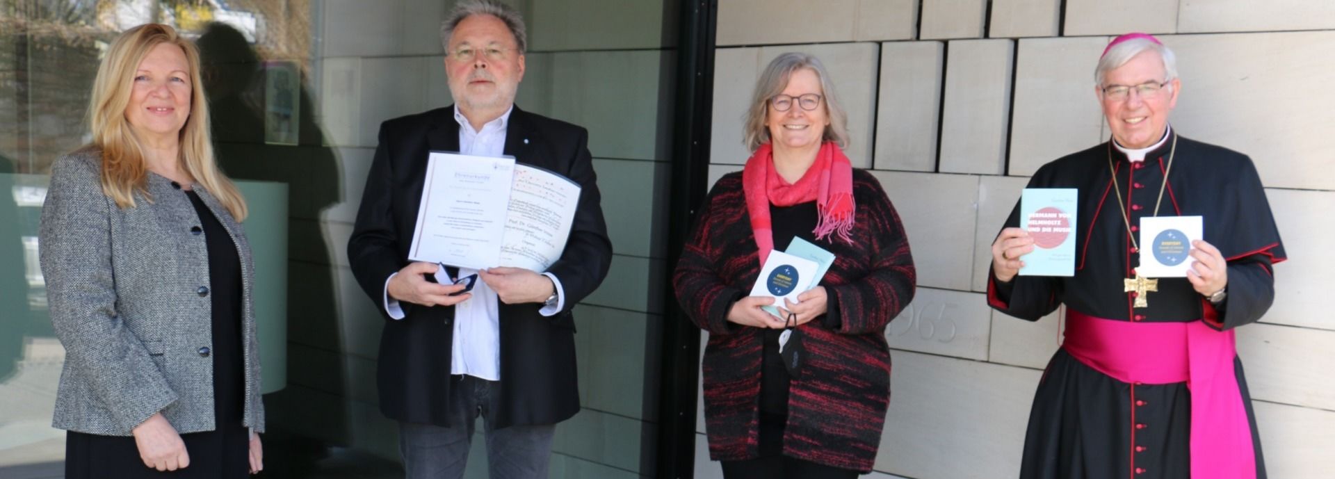 Günther Wess erhält Sturmiusmedaille