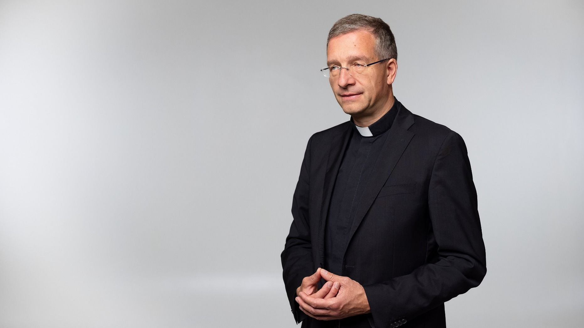 Bischof Dr. Michael Gerber drückt zum fünften Jahrestag des Anschlages von Hanau seine Solidarität mit den Familien und Freunden der Opfer aus und mahnt zum Zusammenhalt der Gesellschaft. Foto (Archiv): Bistum Fulda / Salih Usta