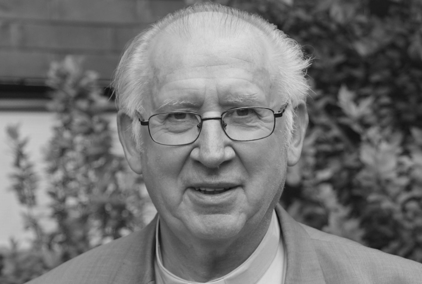 Monsignore Padre Dr. Willi Paulo Link war am 1. August in Brasilien gestorben. Nun steht als Datum für das Requiem und die Beisetzung der 14. August (Donnerstag) fest.