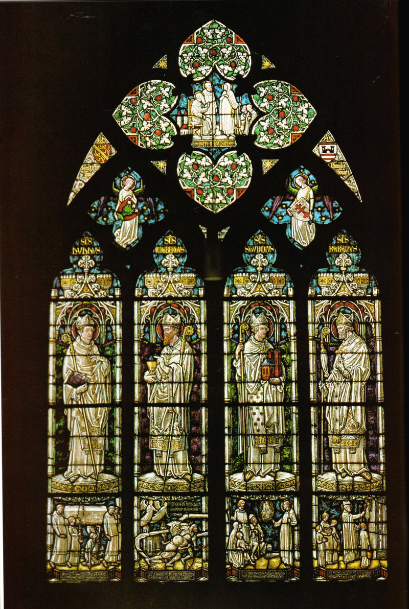 Katholische Kirche Domgemeinde St. Peter, Fritzlar Das Innere des